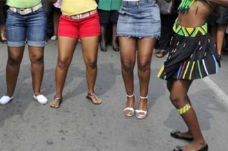 Ouganda :  Les députés ne veulent plus le port des mini-jupes chez les femmes 